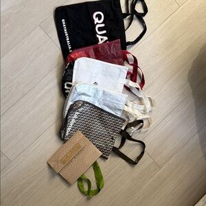 LULULEMON AND OTHER BAG BUNDLE SET OF 6